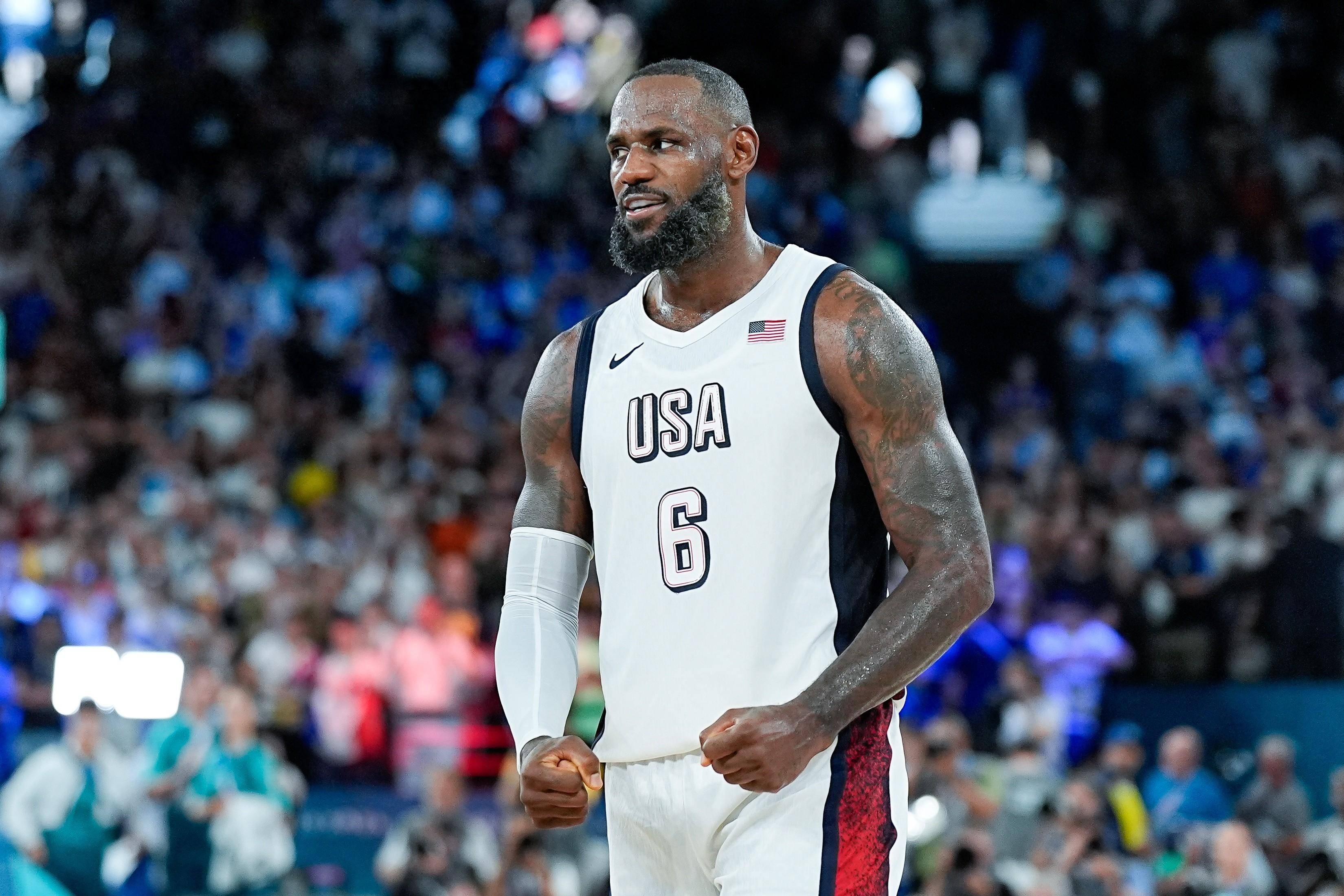 九游网页版 -包含里程碑夜！菲尼克斯太阳复出首秀；NBA常规赛赛后刷纪录；话题不断；球探报告显示潜力的词条