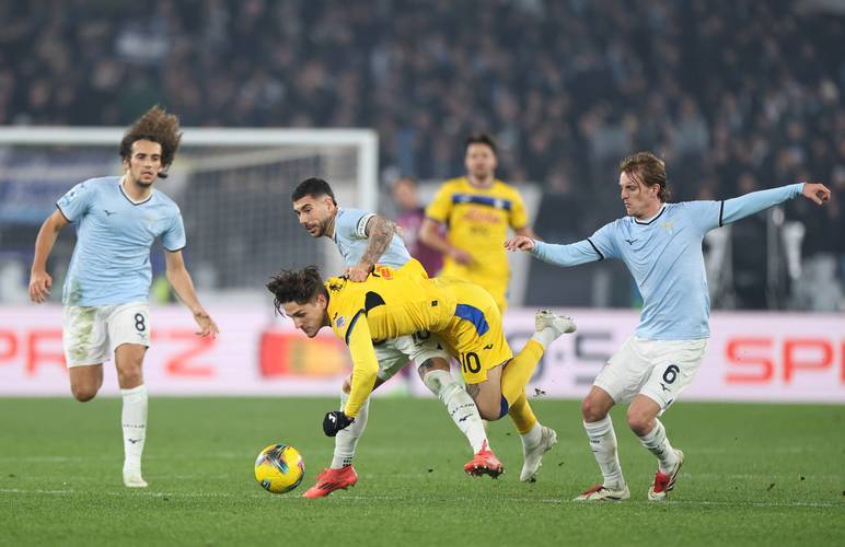 今晨突围战来临，布鲁克林篮网围绕欧冠完成体检，目标明确，球队文化再被提及的简单介绍