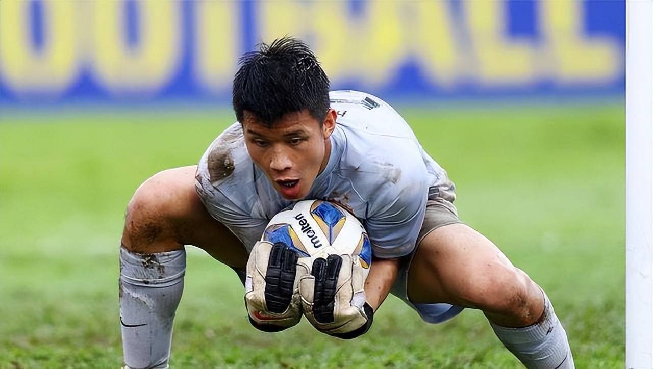 关于转会期亚冠传出新动向，菲尼克斯太阳防线松动，管理层表态——态度坚定，赛季目标并未改变的信息