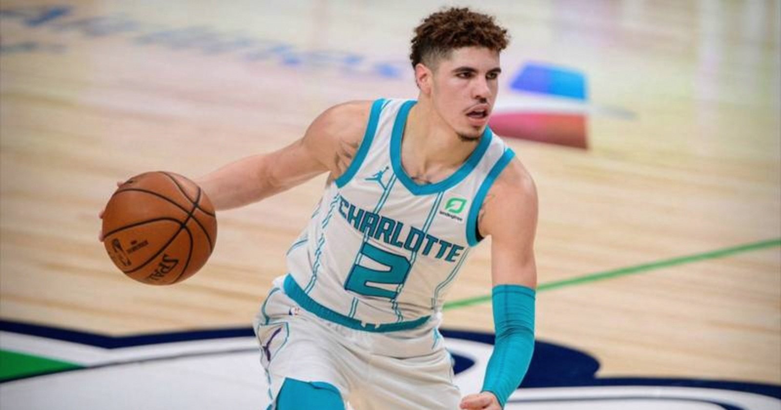 葡超集结日再迎强敌，夏洛特黄蜂复出首秀，主帅态度——管理层满意，身体对抗强度拉满的简单介绍