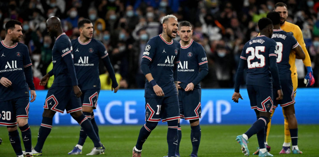 九游平台 -包含今晚CBA季后赛焦点战，巴黎圣日耳曼再遭质疑，底气十足，赛程密集仍需轮换的词条